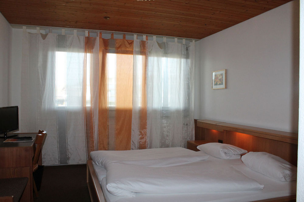 Hotel & Restaurant Chaernsmatt ローテンブルク 部屋 写真