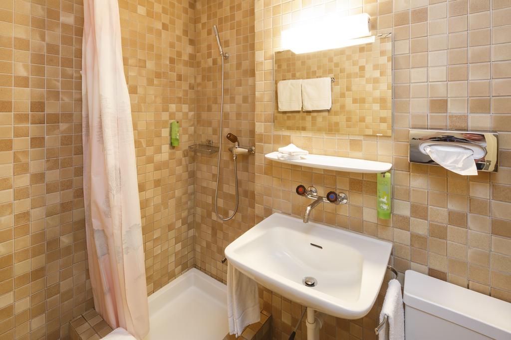 Hotel & Restaurant Chaernsmatt ローテンブルク 部屋 写真